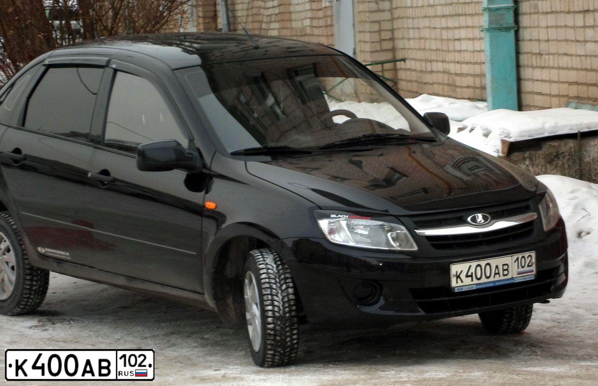 Фото автомобиля VAZ 2114 SAMARA, 2006 — госномер Е330ВВ174. Цвет: ЗОЛОТИСТО-ТЕМНО-ЗЕЛЕНЫЙ