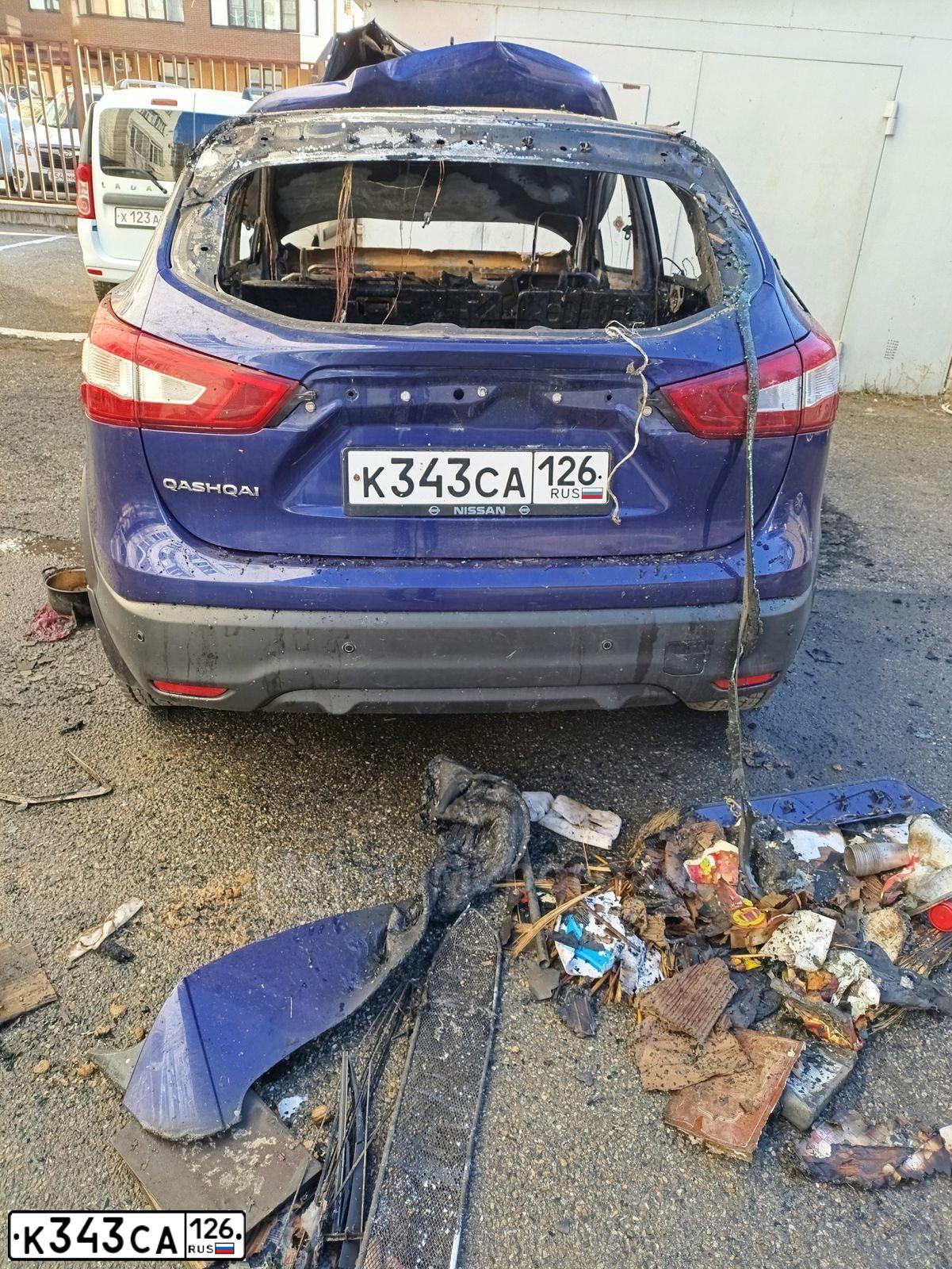 Фото автомобиля NISSAN QASHQAI, 2016 — госномер К343СА126. Цвет: синий