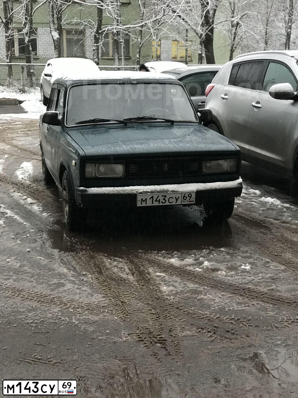 Фото автомобиля LADA 2105 LADA, 2007 — госномер С732ЕО797. Цвет: Темно-зеленый