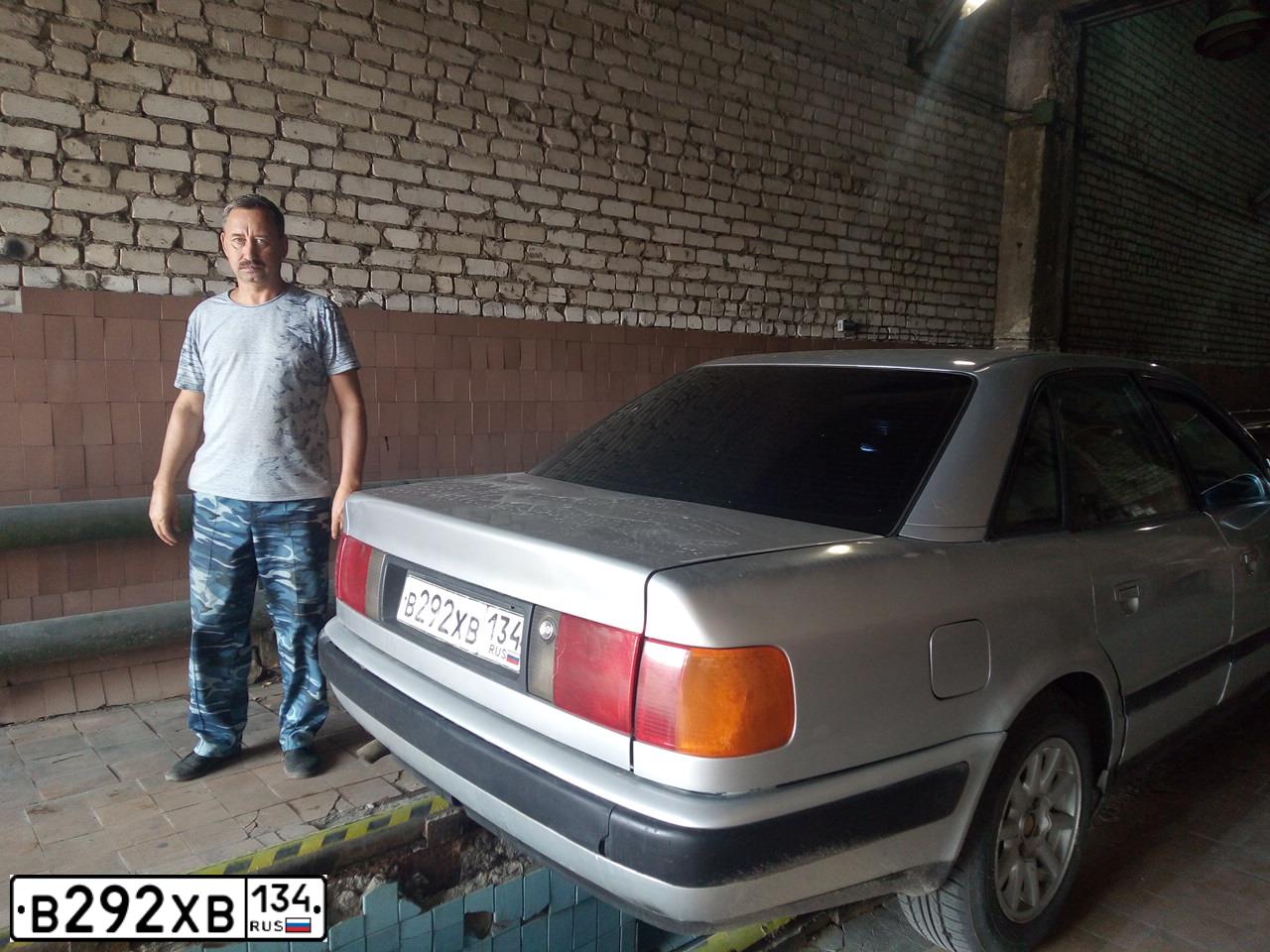 Фото автомобиля AUDI 100, 1991 — госномер В292ХВ134. Цвет: СЕРЕБРИСТЫЙ