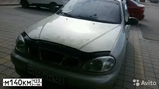 Фото автомобиля ZAZ CHANCE, 2010 — госномер М140КМ123. Цвет: СЕРО-ЗОЛОТИСТЫЙ