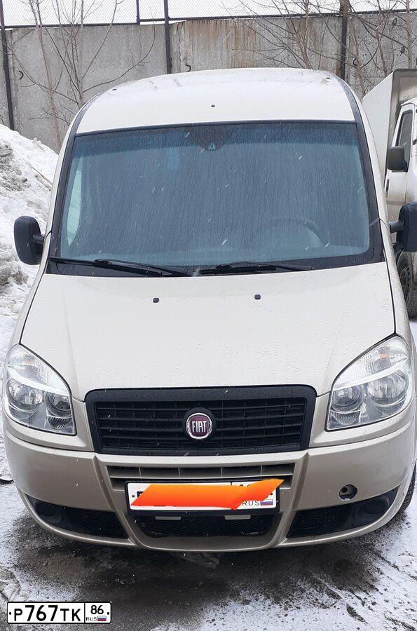 Фото автомобиля FIAT DOBLO, 2008 — госномер С580ЕК196. Цвет: СВЕТЛО БЕЖЕВЫЙ
