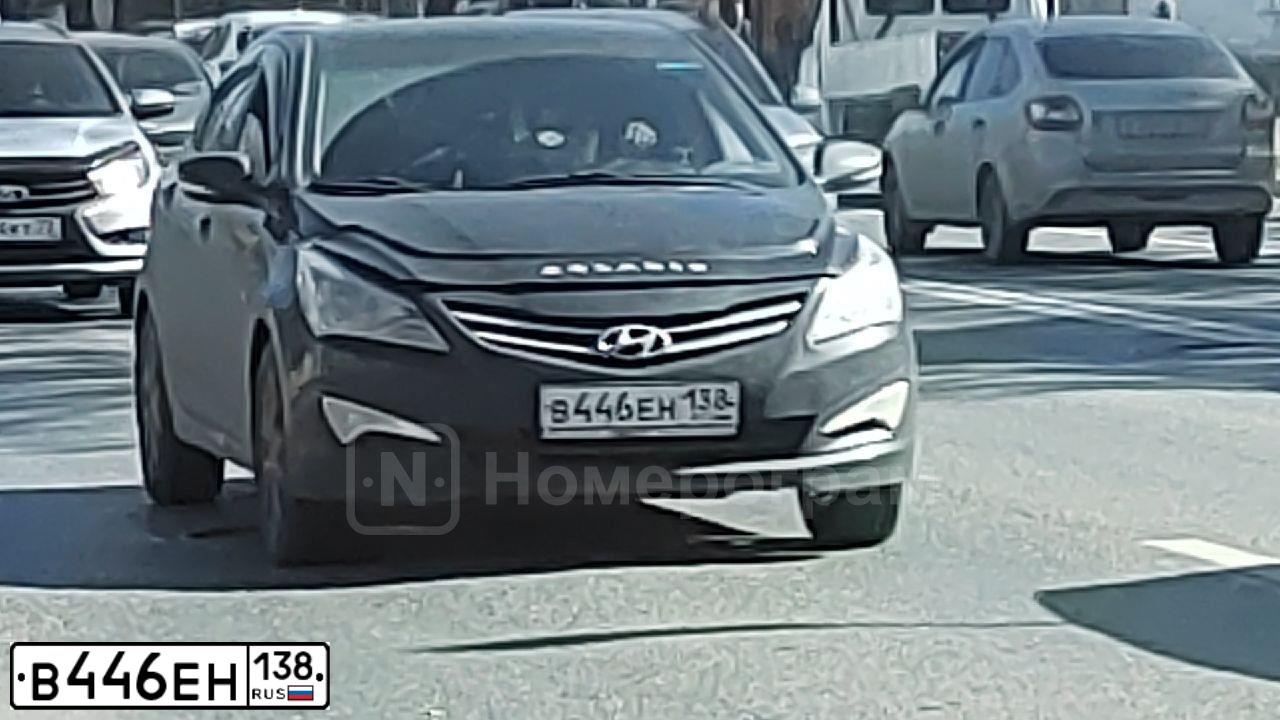 Фото автомобиля HYUNDAI SOLARIS, 2015 — госномер Р363РР38. Цвет: ЧЕРНЫЙ