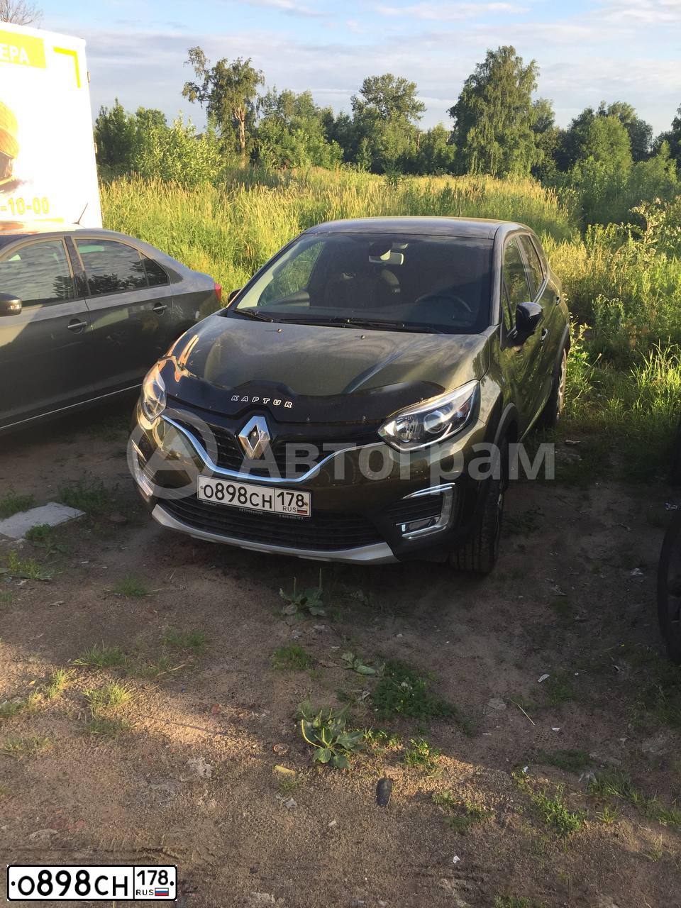 Фото автомобиля RENAULT DUSTER, 2014 — госномер Е100НУ68. Цвет: БЕЖЕВЫЙ