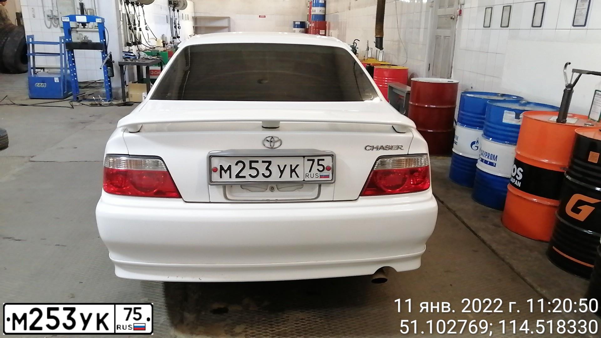 Фото автомобиля TOYOTA CHASER, 1998 — госномер Н925ОВ75