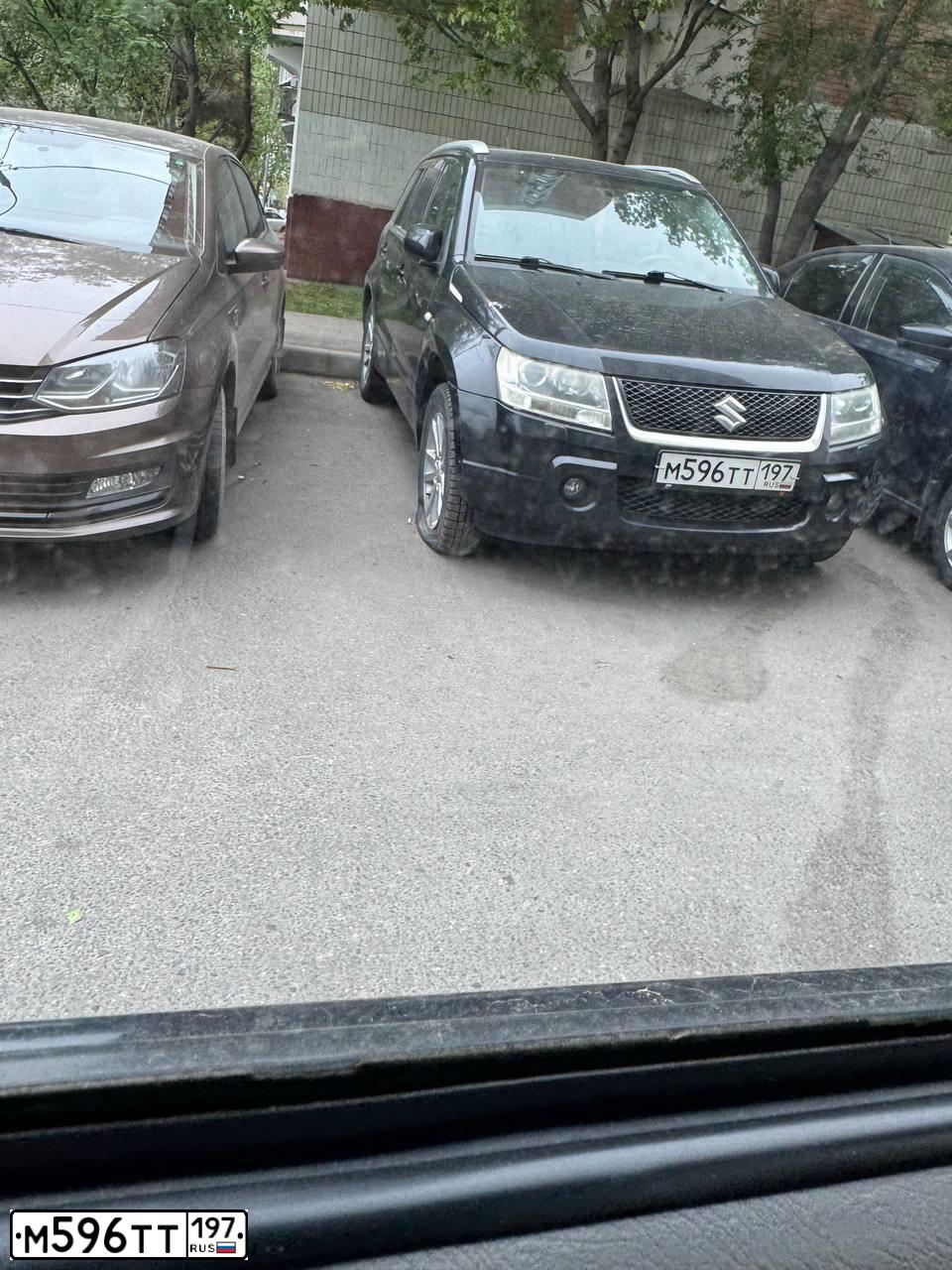 Фото автомобиля SUZUKI /GRAND/ VITARA, 2008 — госномер О177КС199. Цвет: ЧЕРНЫЙ