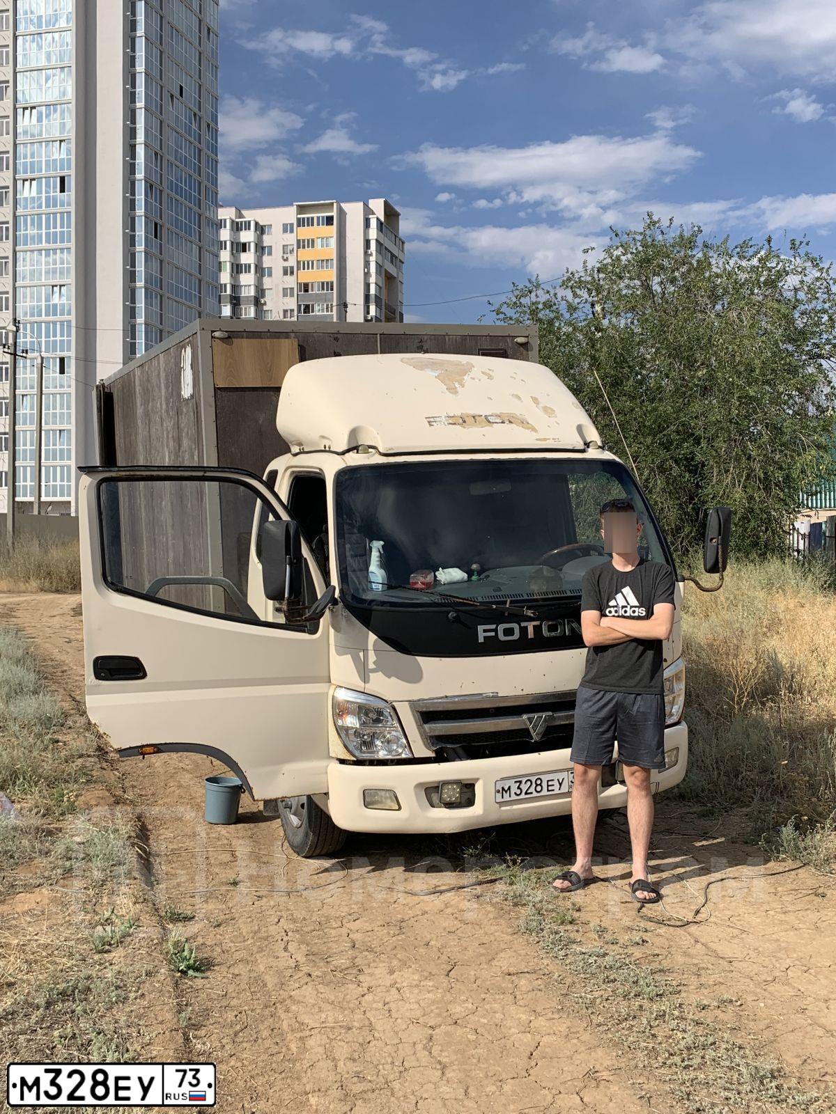 Фото автомобиля RENAULT LOGAN, 2014 — госномер Т864АР58