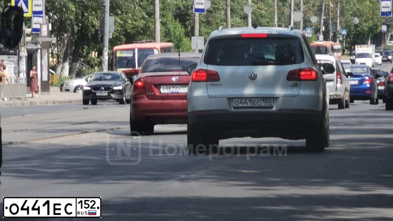 Фото автомобиля VOLKSWAGEN TIGUAN, 2016 — госномер О441ЕС152. Цвет: БЕЛЫЙ