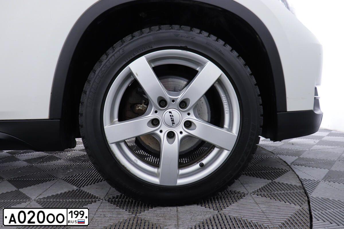Фото автомобиля BMW SERIE 3, 2007 — госномер Е549ХК77. Цвет: синий