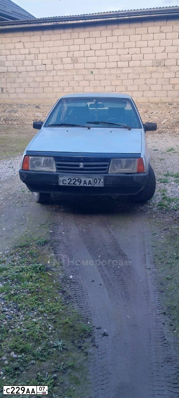 Фото автомобиля LADA 2109 SAMARA, 2002 — госномер С229АА07. Цвет: СВ.-СЕРЕБРИСТЫЙ МЕТАЛЛ
