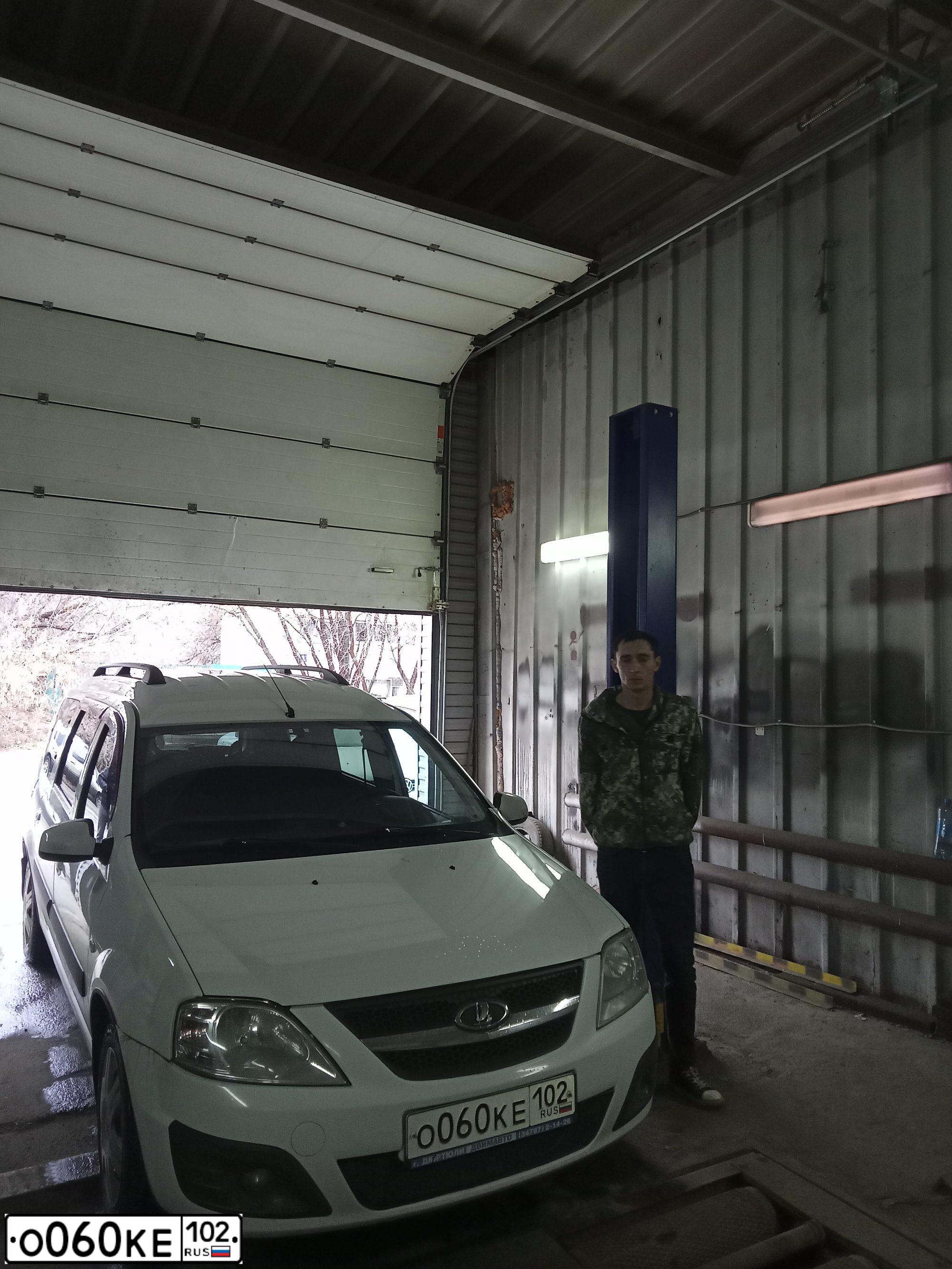 Фото автомобиля LADA ES0Y5, 2013 — госномер О060КЕ102
