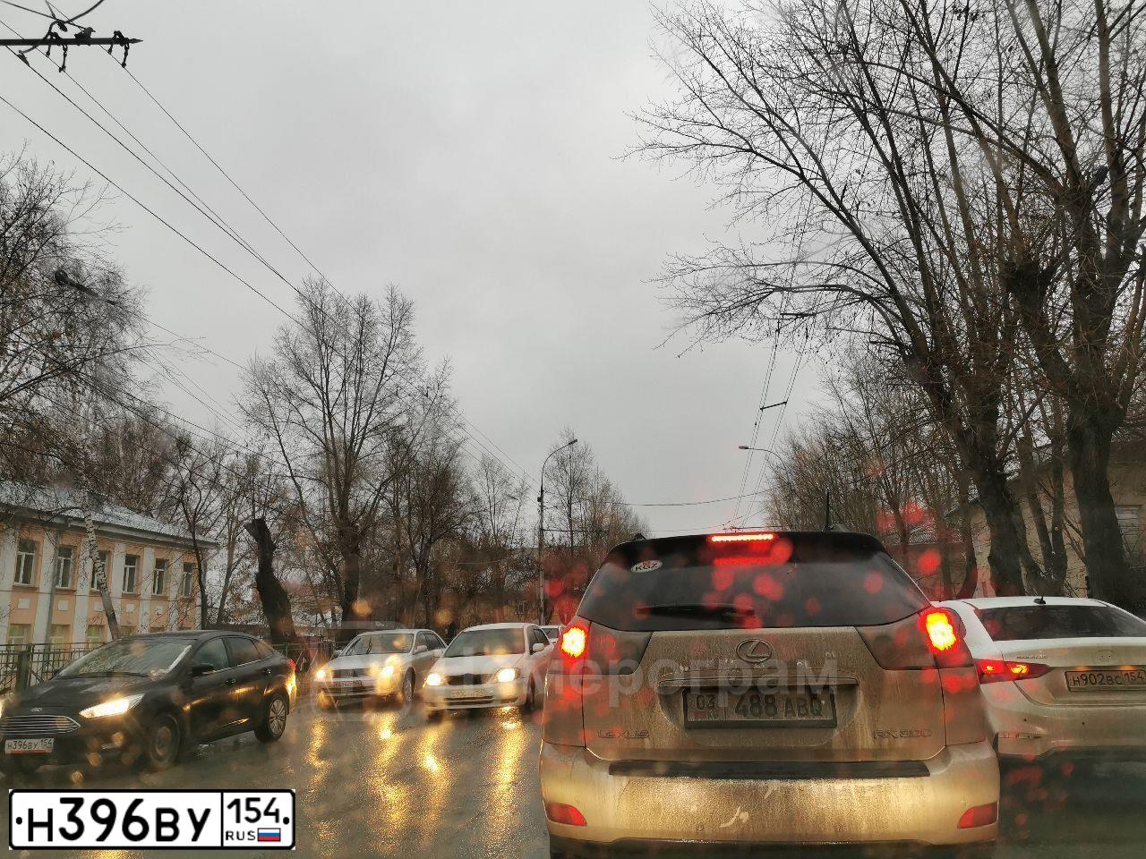 Фото автомобиля FORD FOCUS, 2018 — госномер Т359ВА198. Цвет: ЧЕРНЫЙ