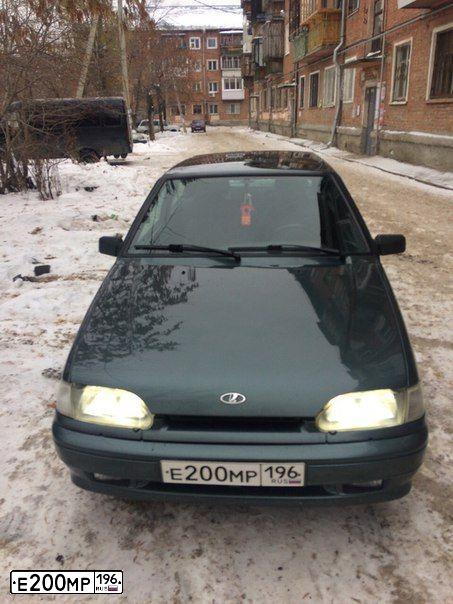 Фото автомобиля LADA 2113 SAMARA, 2011 — госномер Р697СЕ196. Цвет: СЕРО-СИНЕ-ЗЕЛЕНЫЙ