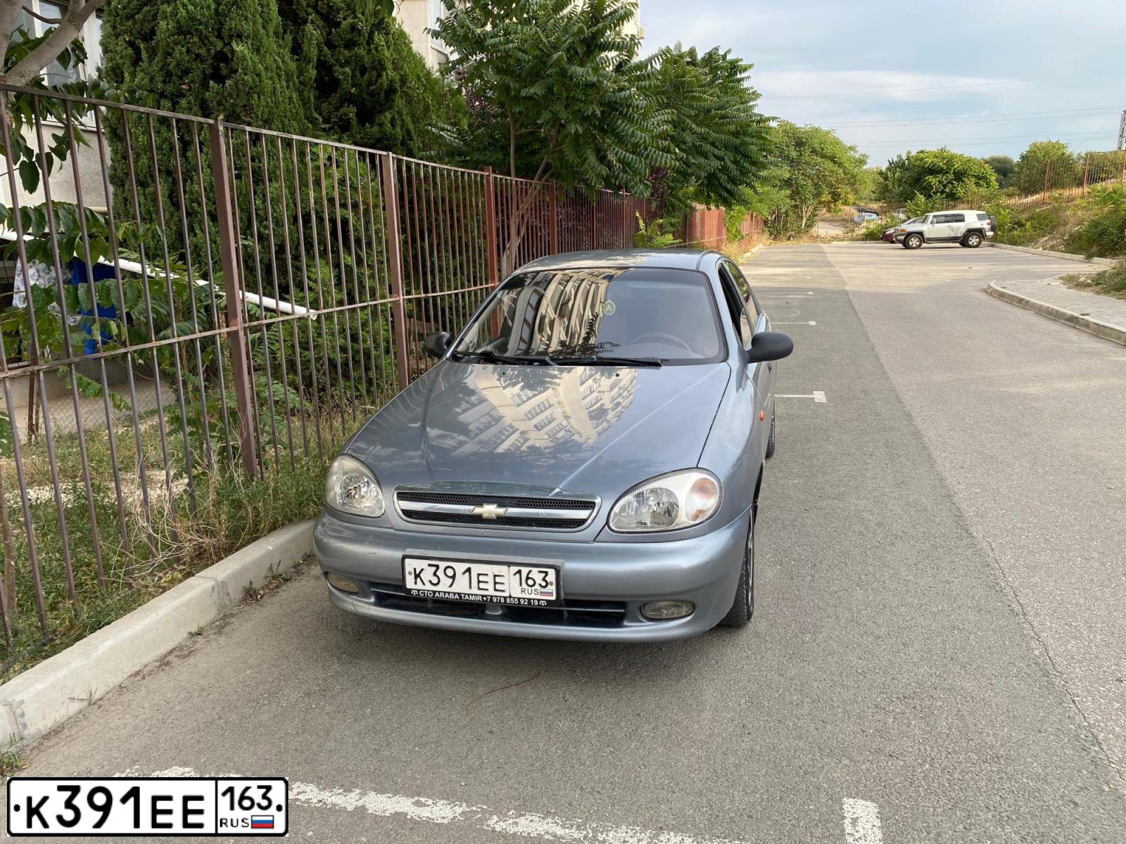 Фото автомобиля CHEVROLET LANOS, 2007 — госномер М286ТР82. Цвет: Серебристый