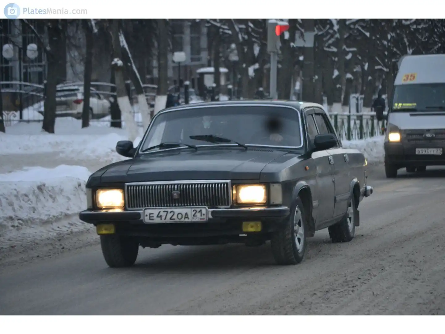 Фото автомобиля UAZ 3163 PATRIOT, 2016 — госномер В020ТК134. Цвет: СЕРЕБРИСТЫЙ МЕТАЛЛИК