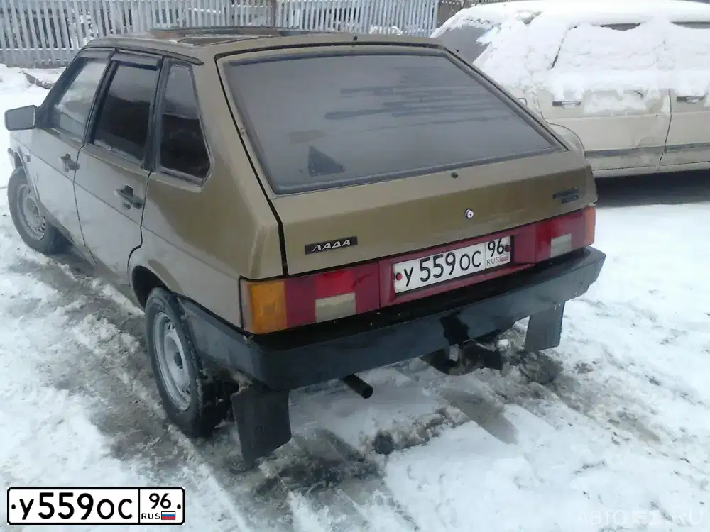 Фото автомобиля LADA 2109 SAMARA, 1992 — госномер А537ВА96. Цвет: СЕРО-ЗЕЛЕНЫЙ