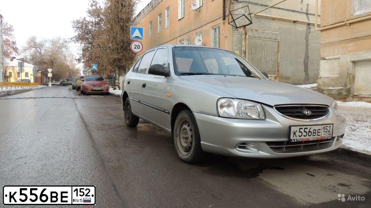 Фото автомобиля TAGAZ ACCENT, 2004 — госномер О388ХК52. Цвет: СВЕТЛО-СЕРЫЙ