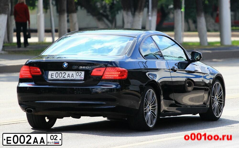 Фото автомобиля BMW SERIE 3, 2013 — госномер Х013КУ102. Цвет: КОРИЧНЕВЫЙ