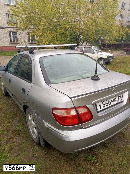 Фото автомобиля NISSAN ALMERA, 2003 — госномер Н552СУ40. Цвет: Серебристый