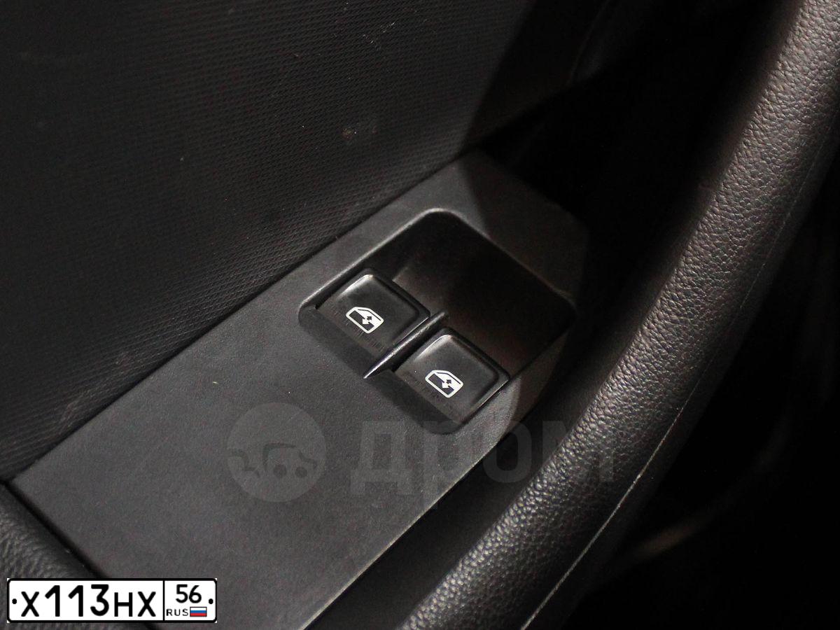 Фото автомобиля SKODA RAPID, 2018 — госномер Р922ХА126. Цвет: Белый