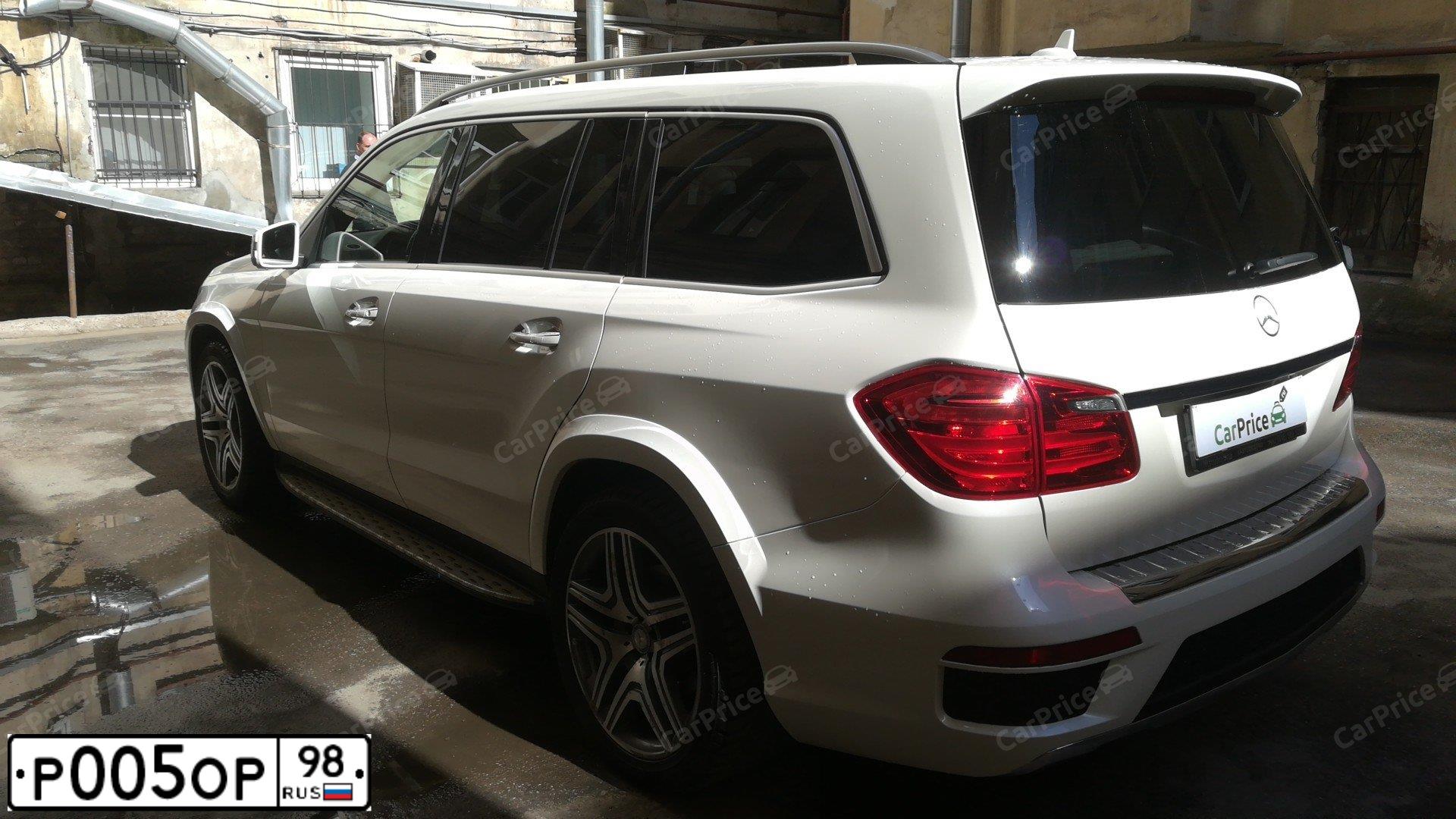 Фото автомобиля MERCEDES GL-KLASSE, 2014 — госномер А226ВМ198. Цвет: Белый