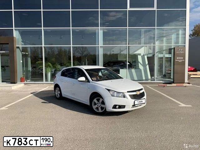 Фото автомобиля CHEVROLET CRUZE, 2012 — госномер Е930СС69. Цвет: Белый
