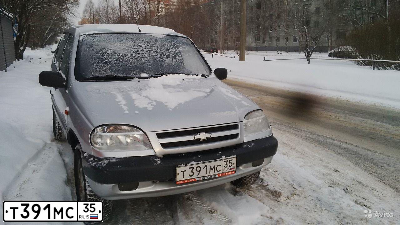 Фото автомобиля CHEVROLET NIVA, 2007 — госномер Т391МС35. Цвет: СВЕТЛО-СЕРЕБРИСТЫЙ МЕТАЛЛ