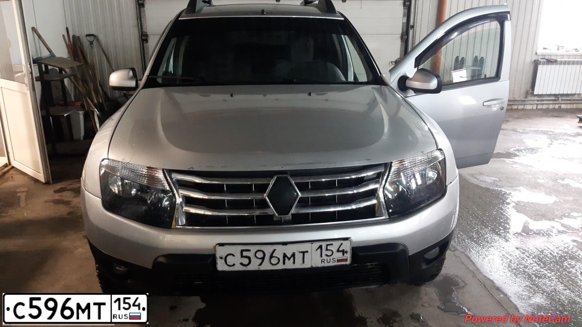 Фото автомобиля RENAULT DUSTER, 2013 — госномер С596МТ154. Цвет: СВЕТЛО СЕРЫЙ
