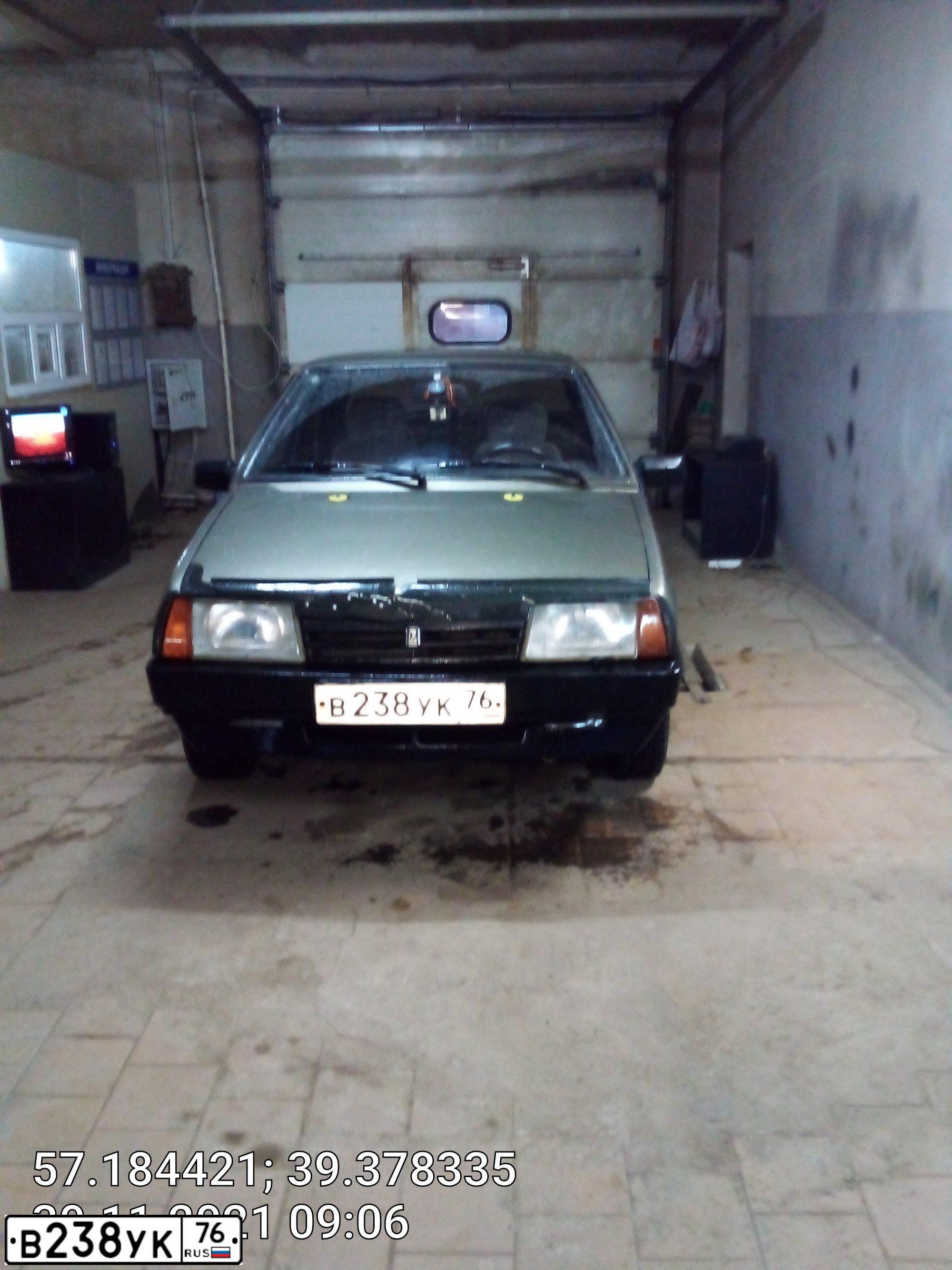 Фото автомобиля ВАЗ 21099, 2001 — госномер В238УК76