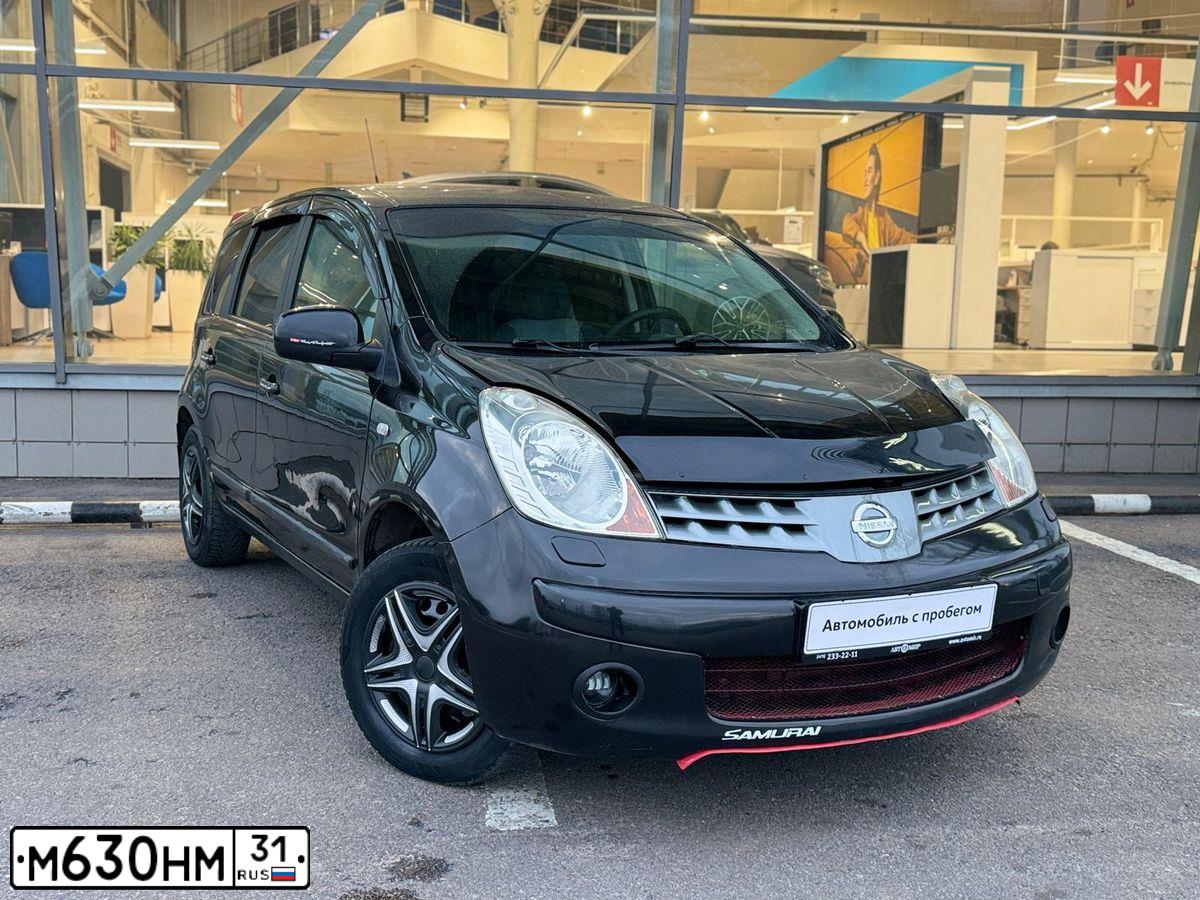Фото автомобиля NISSAN NOTE, 2008 — госномер С231КК136. Цвет: ЧЕРНЫЙ