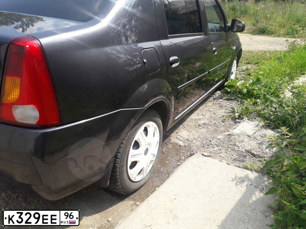 Фото автомобиля RENAULT LOGAN, 2007 — госномер К329ЕЕ96. Цвет: ТЕМНО-СЕРЫЙ