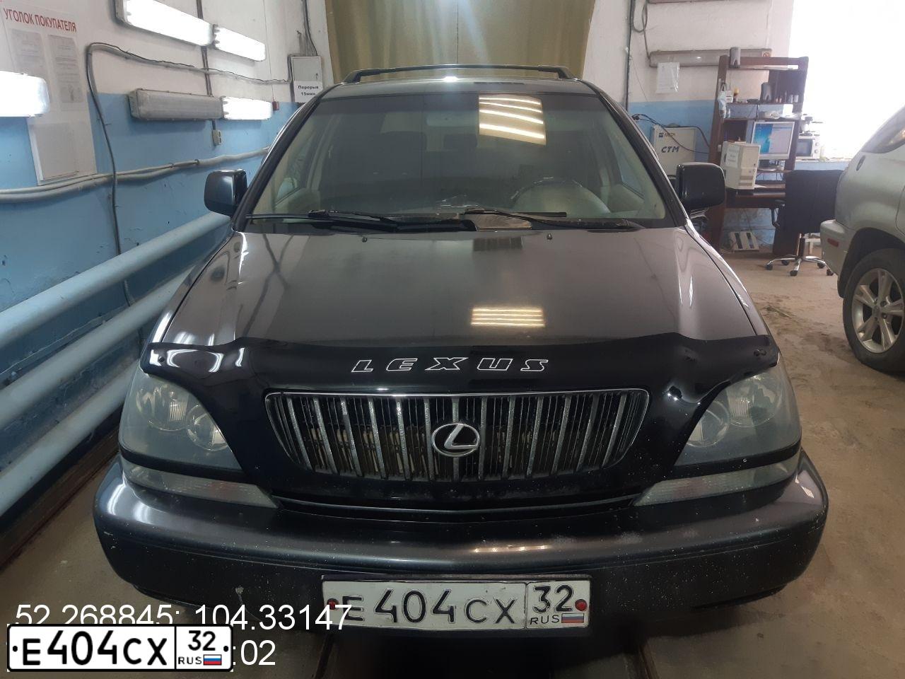 Фото автомобиля LEXUS RX, 2000 — госномер О372КЕ138