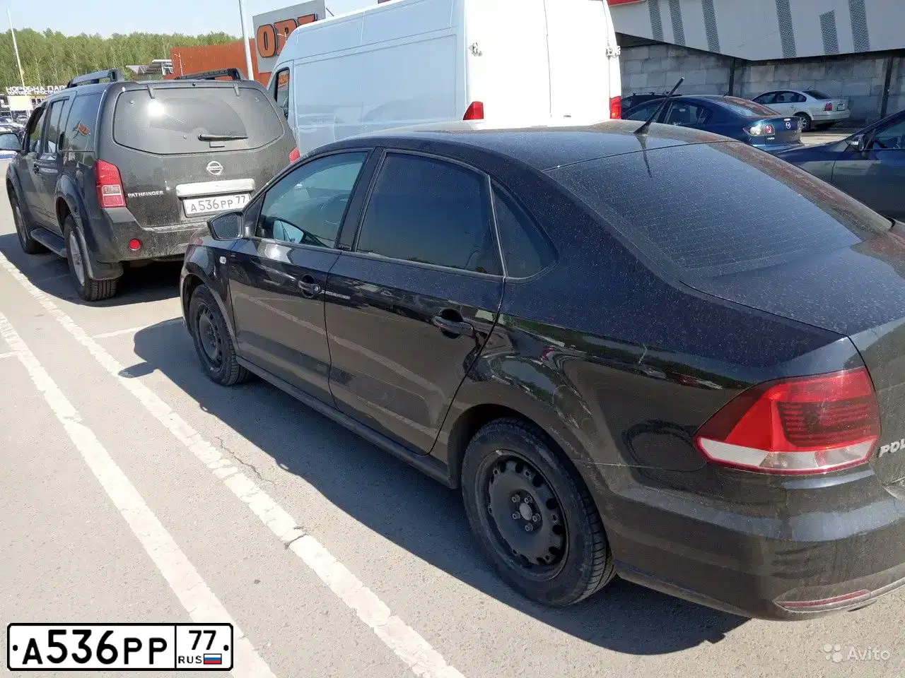 Фото автомобиля LADA 2107, 1997 — госномер А536РР77. Цвет: Белый