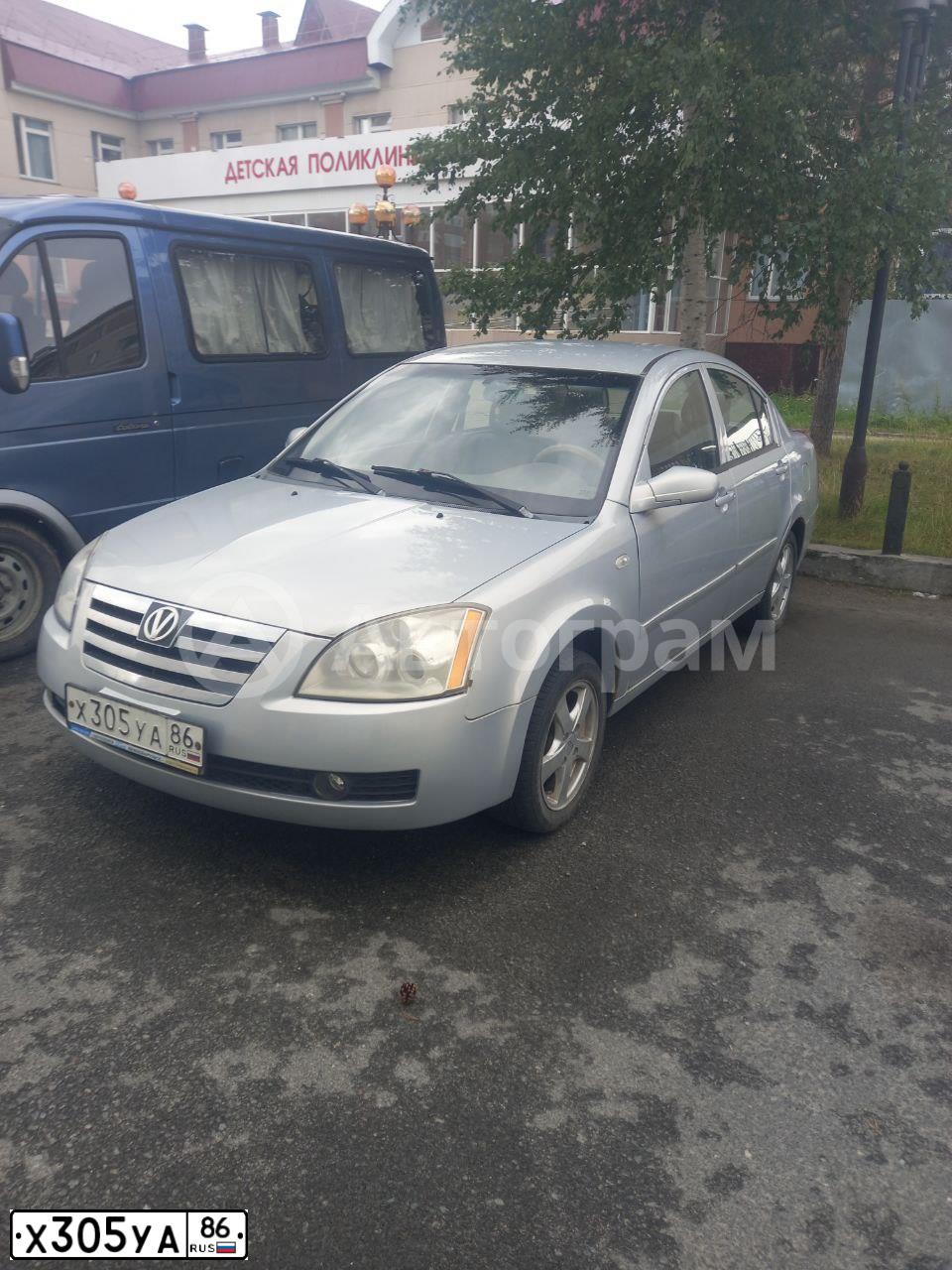 Фото автомобиля TAGAZ VORTEX ESTINA, 2008 — госномер Х305УА86. Цвет: СЕРЕБРИСТЫЙ
