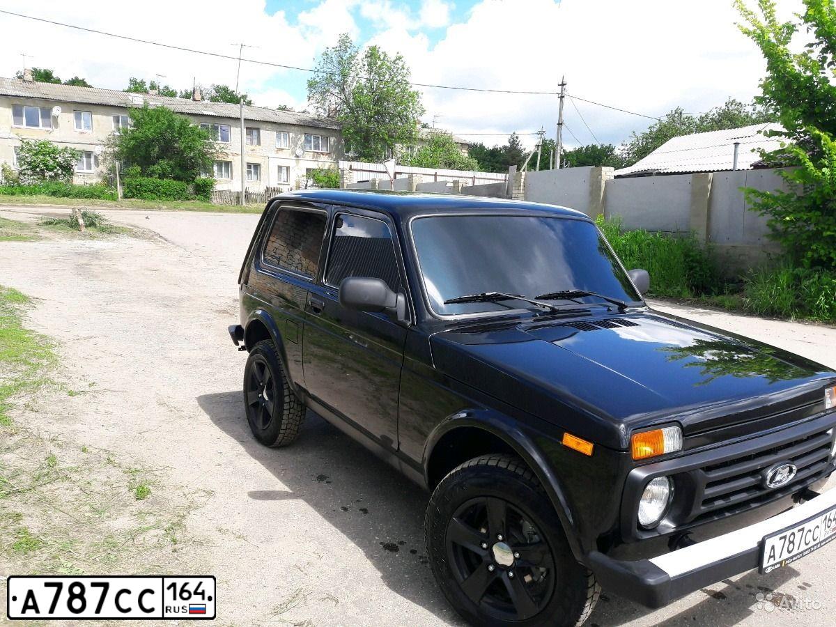 Фото автомобиля LADA 2121 NIVA, 2017 — госномер А787СС164. Цвет: ЧЕРНЫЙ