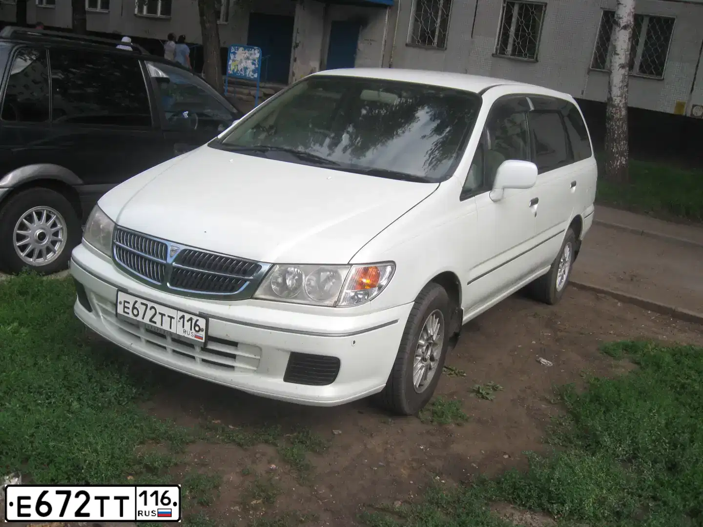 Фото автомобиля NISSAN PRESAGE, 1998 — госномер Е672ТТ116