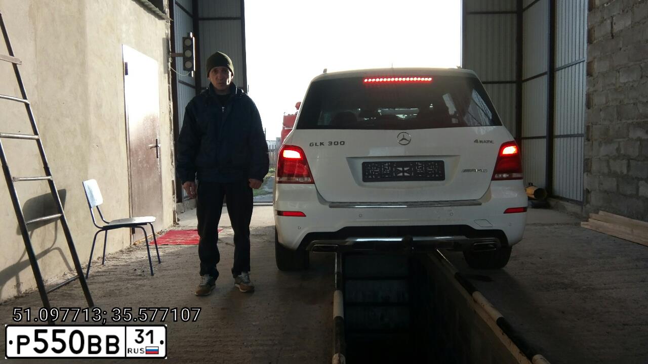 Фото автомобиля LADA 2109 SAMARA, 2002 — госномер Р550ВВ31. Цвет: СЕРЕБРИСТЫЙ ЯРКО-СИНИЙ