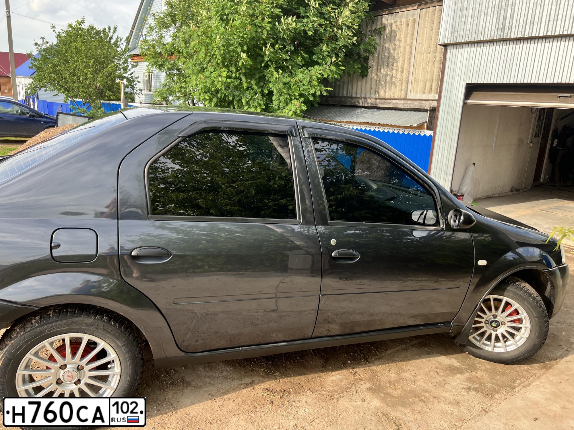 Фото автомобиля RENAULT LOGAN, 2006 — госномер О970ВМ774. Цвет: ТЕМНО-СЕРЫЙ
