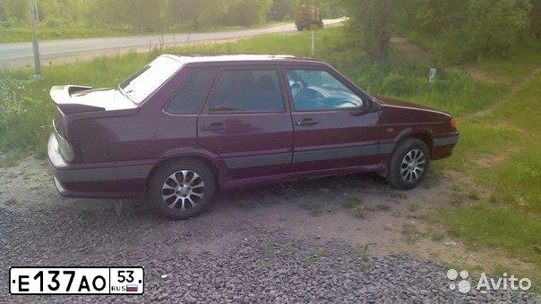 Фото автомобиля LADA 2115 SAMARA, 2005 — госномер Е137АО53. Цвет: МАЛИНОВЫЙ