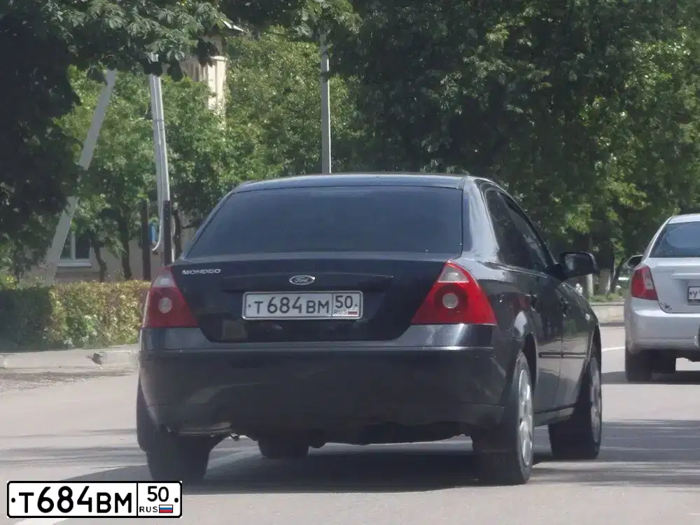 Фото автомобиля FORD MONDEO, 2003 — госномер Т684ВМ50. Цвет: ЧЕРНЫЙ