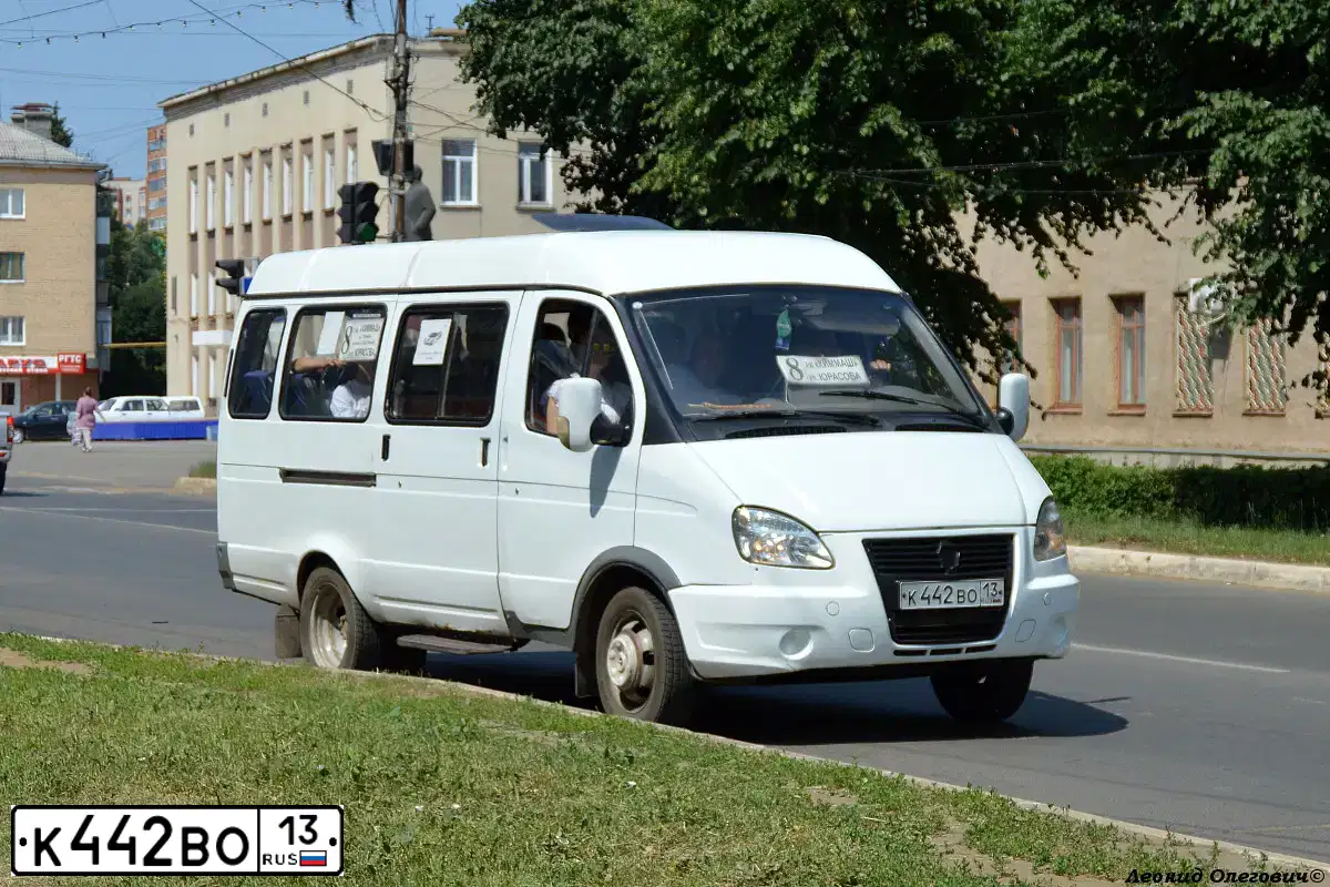 Фото автомобиля GAZ 3221 GAZEL, 2006 — госномер К442ВО13. Цвет: БЕЛЫЙ