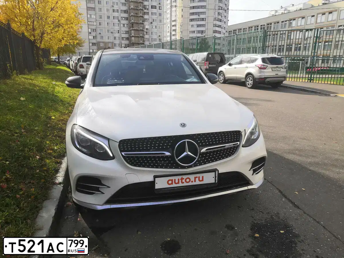 Фото автомобиля MERCEDES GLC-KLASSE, 2017 — госномер С888ЕЕ154. Цвет: Белый