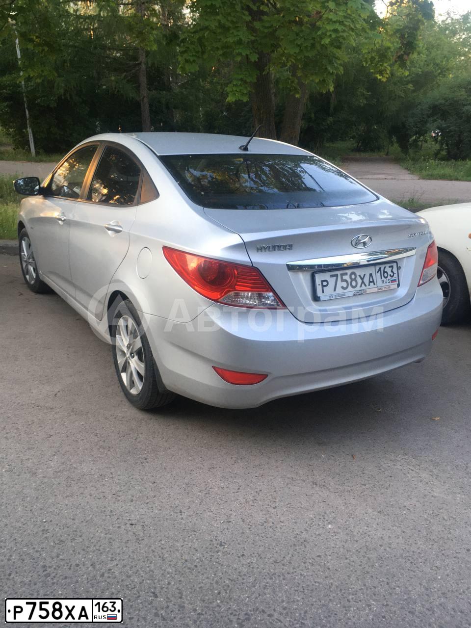 Фото автомобиля HYUNDAI SOLARIS, 2012 — госномер Р758ХА163. Цвет: СЕРЕБРИСТЫЙ