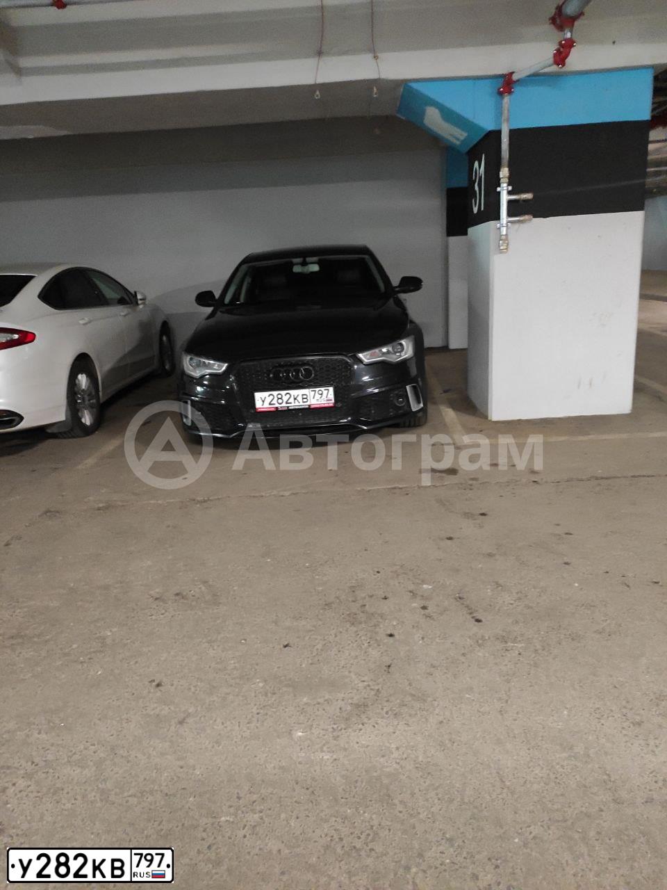 Фото автомобиля AUDI A6, 2014 — госномер У282КВ797. Цвет: ЧЕРНЫЙ