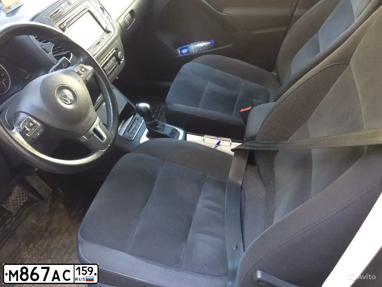 Фото автомобиля VOLKSWAGEN TIGUAN, 2014 — госномер М697ОТ159. Цвет: ЧЕРНЫЙ