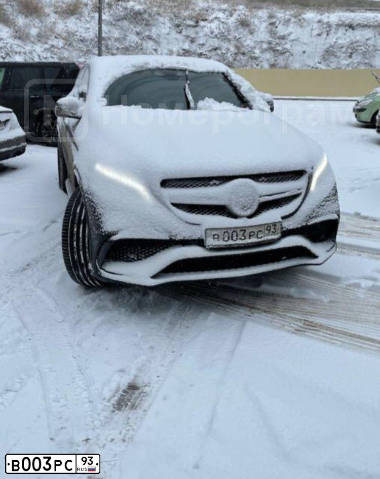 Фото автомобиля MERCEDES GLE-KLASSE, 2017 — госномер В003РС93. Цвет: ЧЕРНЫЙ