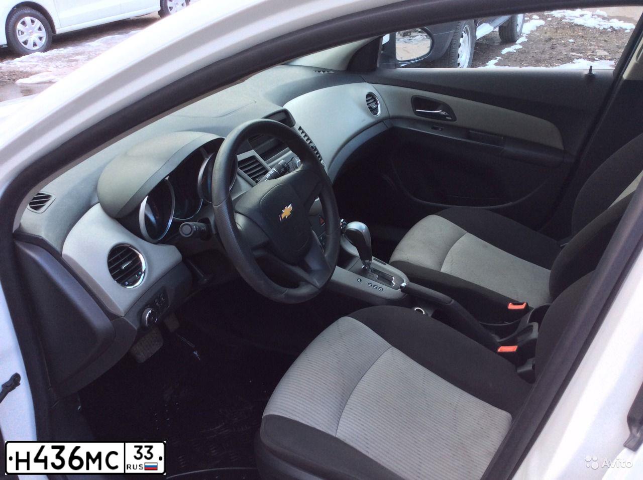 Фото автомобиля CHEVROLET CRUZE, 2012 — госномер Н436МС33. Цвет: БЕЛЫЙ