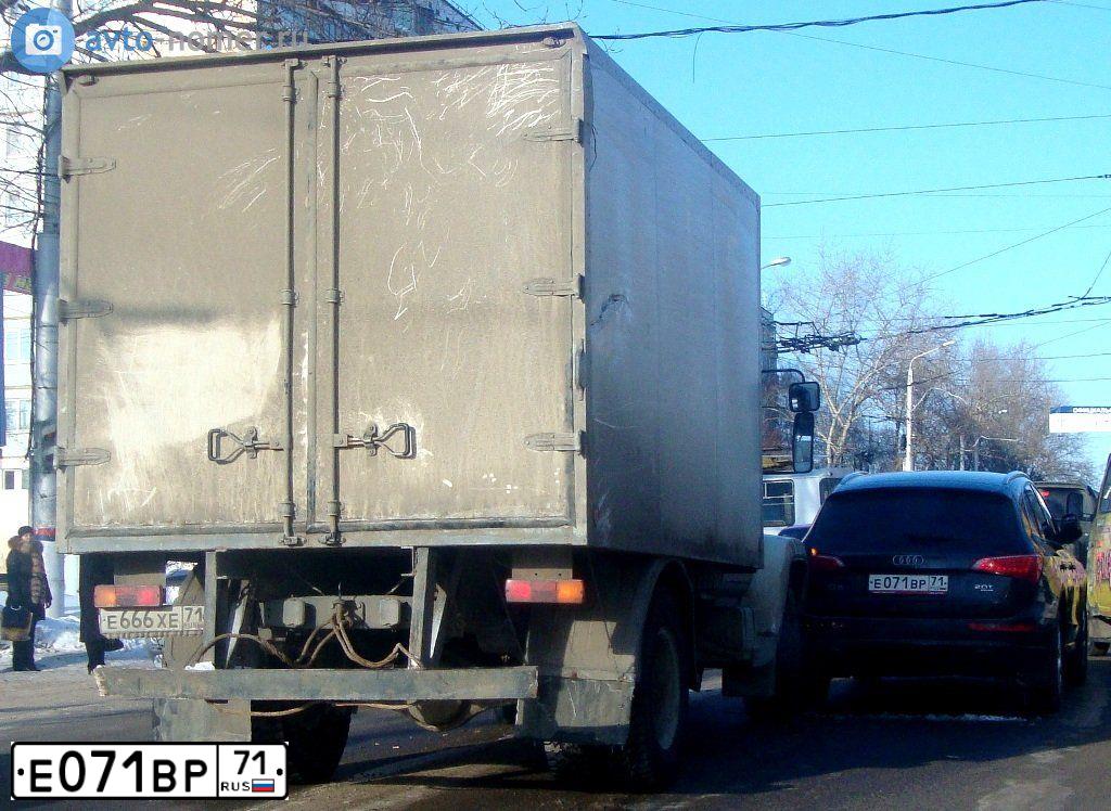 Фото автомобиля AUDI Q5, 2014 — госномер Т201ХР71. Цвет: Белый
