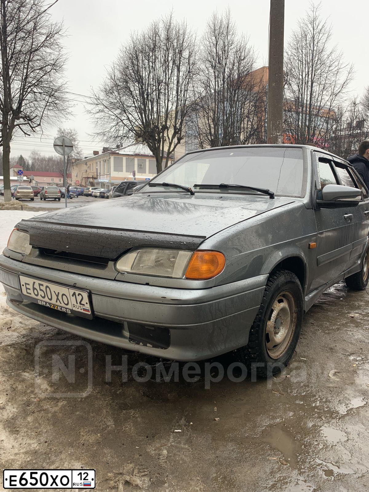 Фото автомобиля LADA 2114 SAMARA, 2011 — госномер Е650ХО12. Цвет: СРЕДНИЙ СЕРО-ЗЕЛЕН МЕТ