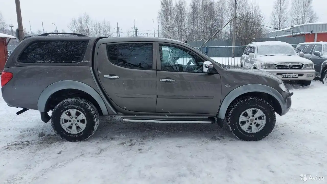 Фото автомобиля KIA CEED, 2013 — госномер А264АУ250. Цвет: БЕЛЫЙ ЧЕРНЫЙ